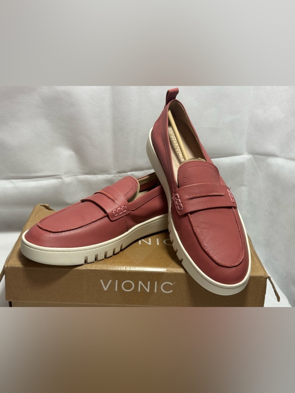 Vionic Rose Pink Leather Platform Penny Loafers